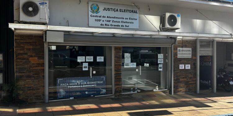 Mutirão da Justiça Eleitoral amplia atendimento para cadastro biométrico em Erechim