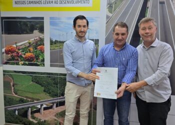 Erechim entrega projeto atualizado da Ponte do Rio Tigre e cobra licitação imediata