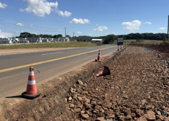 Melhorias no Corredor do Desenvolvimento da RS-135 avançam e reforçam segurança viária em Erechim