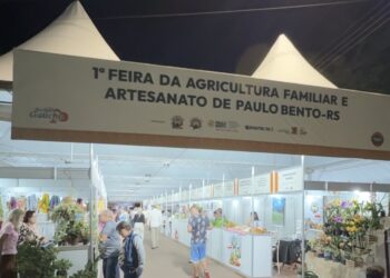 SUTRAF e FETRAF-RS participam da abertura da 1ª Feira da Agricultura Familiar e Artesanato de Paulo Bento