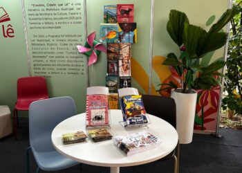 Biblioteca Municipal Gladstone Osório Mársico participa da 27ª Feira do Livro de Erechim