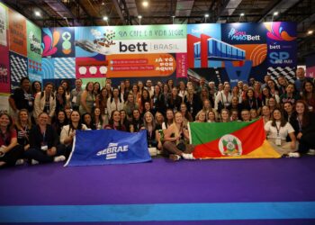 Secretaria de Educação de Erechim participa da Bett Brasil 2026 e busca inovações para fortalecer o ensino