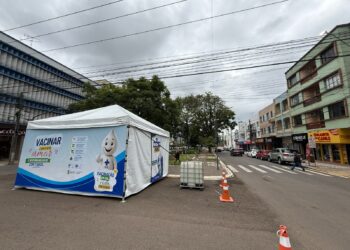 Começa ação especial de vacinação contra a gripe na Esquina Democrática