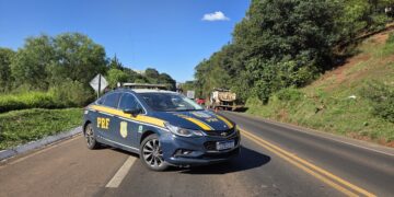 Motociclista morre em grave acidente na BR-153, em Erechim