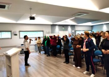 Pastoral da Saúde da Diocese de Erexim promove jornada com foco no cuidado físico e espiritual de agentes