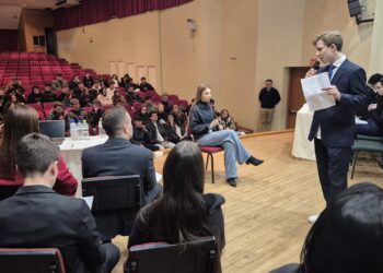 Júri simulado aproxima estudantes da prática jurídica na URI 