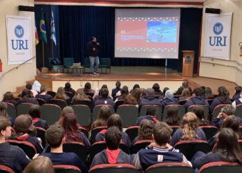 Escola da URI promove encontro com indígenas de Benjamin Constant do Sul 