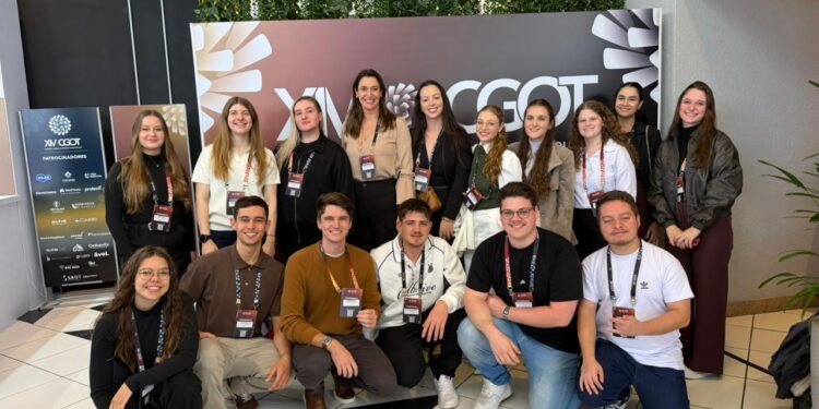 Fisioterapia da URI marca presença no principal evento de Ortopedia e Traumatologia do RS