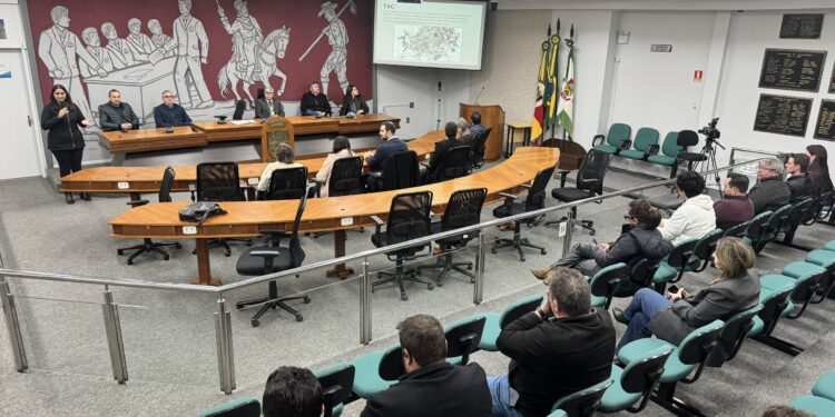 REURB orienta corretores sobre venda de imóveis irregulares e reforça combate a loteamentos clandestinos