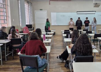 Programa Jovem Aprendiz da URI alia formação teórica e experiência profissional