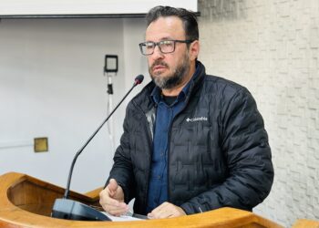 Vereador Araújo solicita informações detalhadas sobre a ocupação dos lotes do Distrito Industrial Giácomo Madalozzo