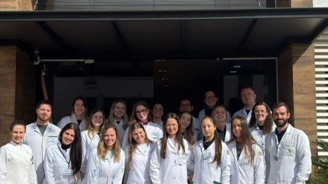 Enfermagem da URI participa de visita técnica ao Serviço de Radioterapia do Centro de Câncer