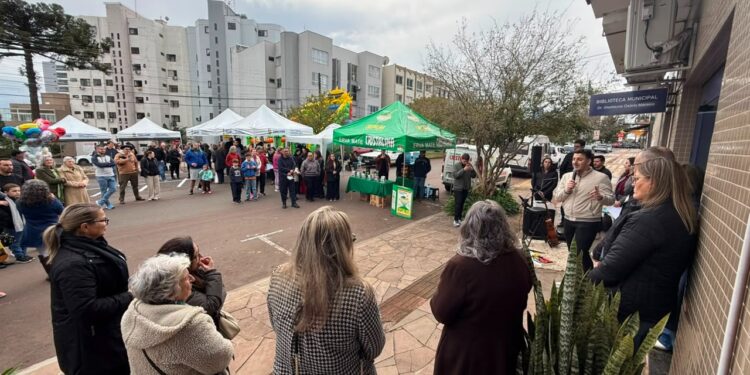 Biblioteca Municipal de Erechim celebra 80 anos com programação cultural