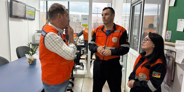 Erechim registra 207 milímetros de chuva em 24 horas e Prefeitura mobiliza equipes para atender ocorrências