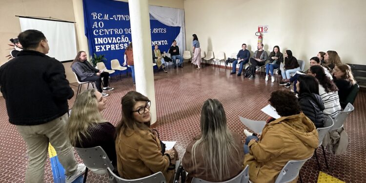 Centro de Belas Artes Osvaldo Engel inicia segundo semestre letivo com acolhimento e formação