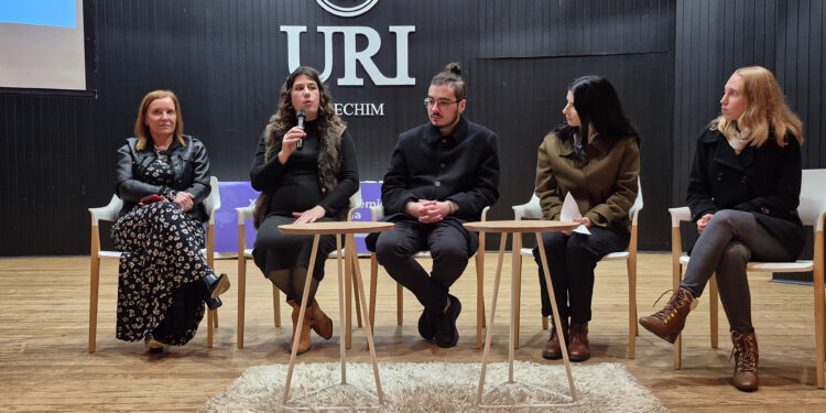 Diplomados de Psicologia da URI apresentam suas experiências profissionais  