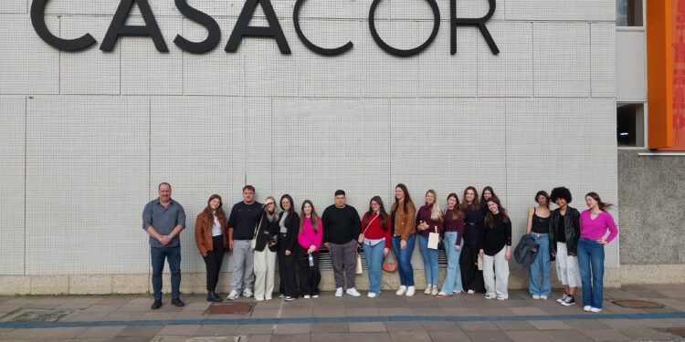 Acadêmicos de Arquitetura e Urbanismo da URI visitam a CASACOR RS 2026