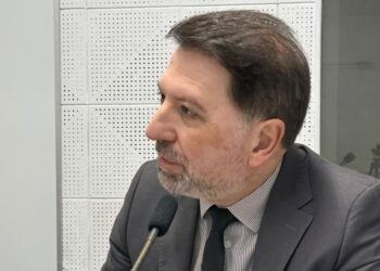 Juiz eleitoral alerta para prazos decisivos e orienta eleitores a dois meses da votação