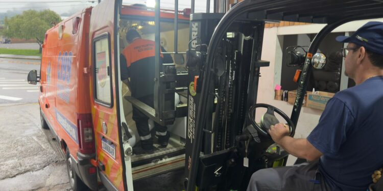 Força Voluntária do Alto Uruguai mobiliza equipes após temporal de granizo na região