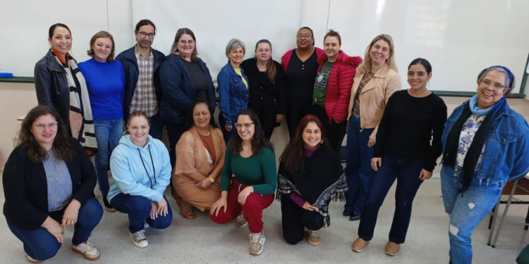 Equipes de Saúde Mental de Erechim concluem formação do Projeto Nós na Rede