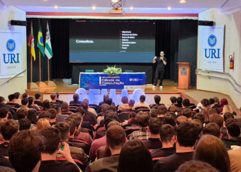 Ciência da Computação da URI conecta estudantes com grandes nomes da área da tecnologia