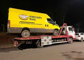 Brigada Militar recupera em Erechim duas vans furtadas em Passo Fundo