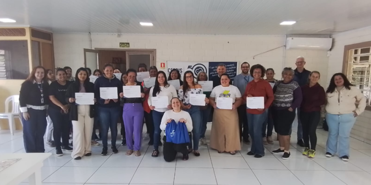Senac Erechim e CECRIS certificam estudantes do curso de Informática e Mercado de Trabalho